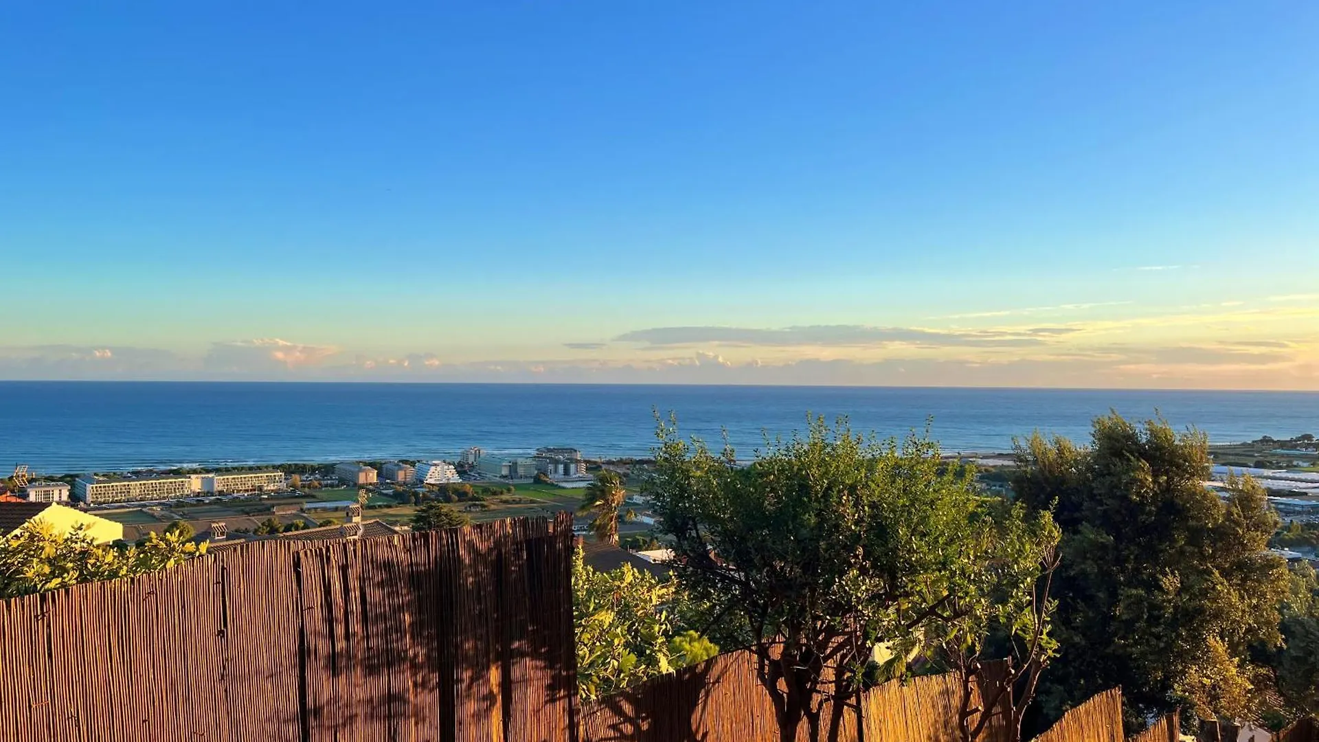 Сasa de vacaciones Villa con piscina privada climatizada Santa Susanna